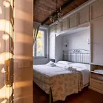 Drei-zimmer-panorama-wohnung Mit Terrasse Und Sommerpool By Interhome Apartamento *