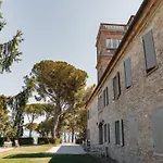 Apartamento Drei-zimmer-panorama-wohnung Mit Terrasse Und Sommerpool By Interhome *