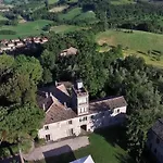 Drei-zimmer-panorama-wohnung Mit Terrasse Und Sommerpool By Interhome