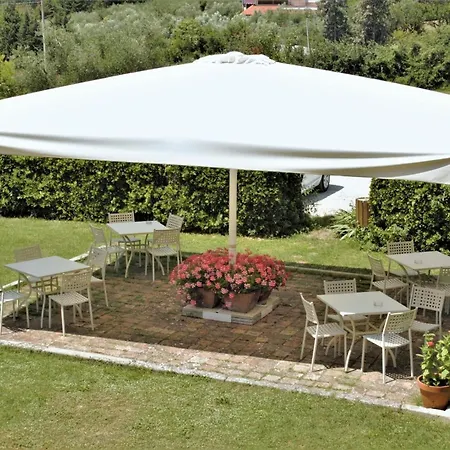 דירה Drei-zimmer-panorama-wohnung Mit Terrasse Und Sommerpool By Interhome *